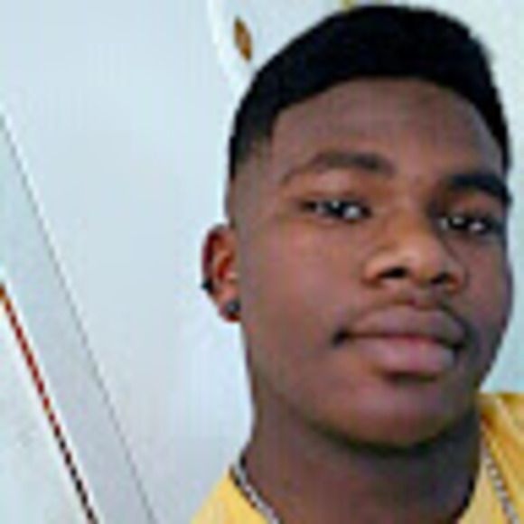 Meet your Posher, Dantae - Picture 1 of 1